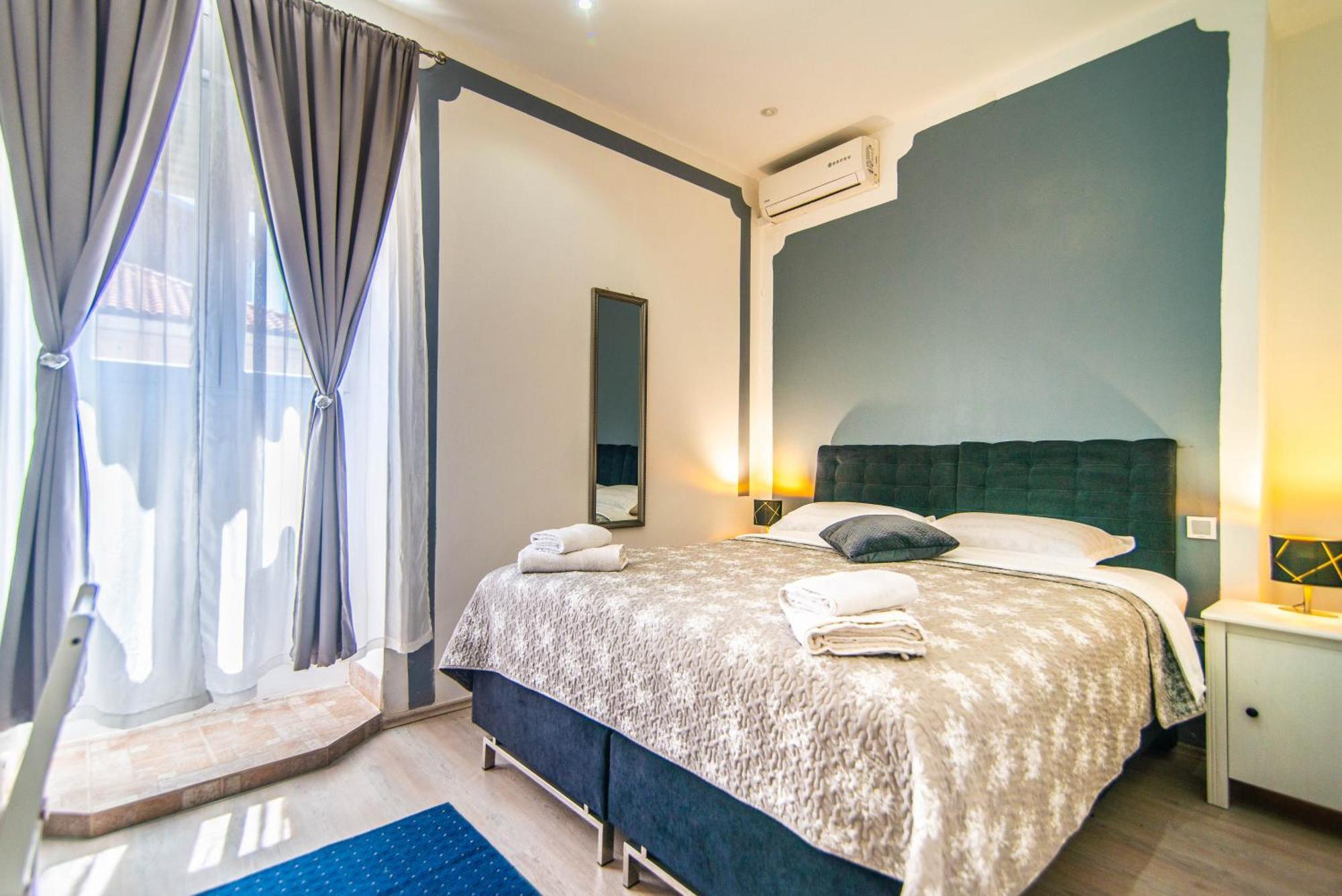Giovanna Boutique Rooms & Pool Пула Экстерьер фото